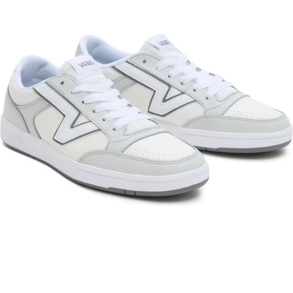 Vans Men's White and Light Gray Sneakers, NIB. SZ men’s (8.5) or women’s (10)